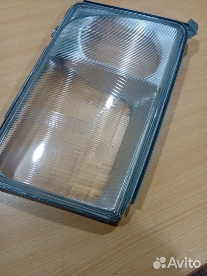 Стекло R w124 рест