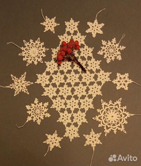 Салфетка и снежинки