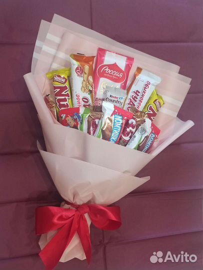 Букеты из конфет и сладкие боксы