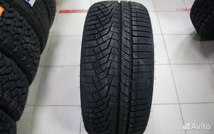 Sailun Ice Blazer Alpine Evo 235/40 R18 95V