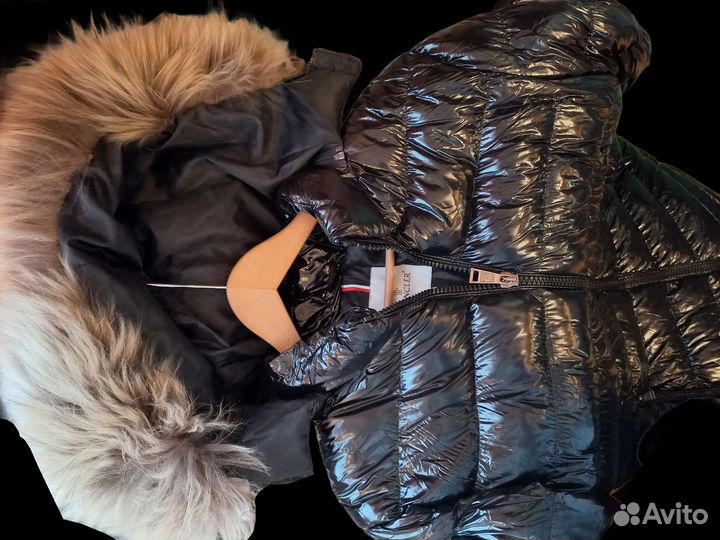 Пуховик moncler