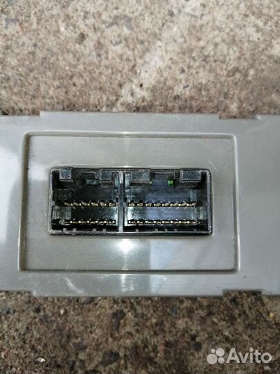 Блок предохранителя Kia Spectra