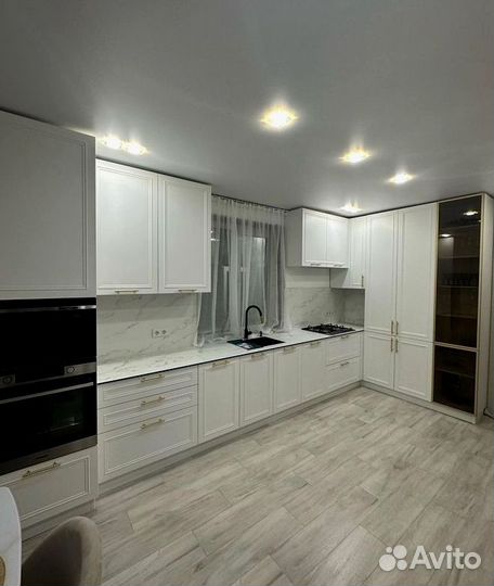 Кухонный гарнитур от производителя