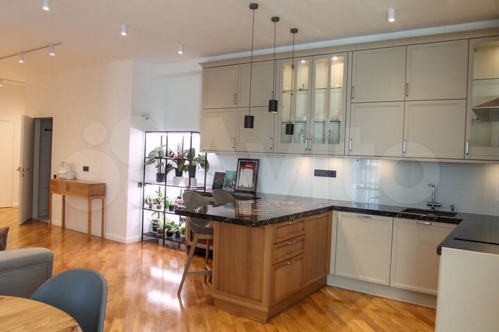 3-к. квартира, 101 м², 7/21 эт.