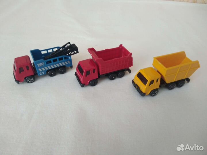 Набор машинок