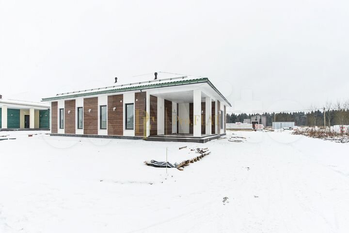 Дом 181,3 м² на участке 10 сот.