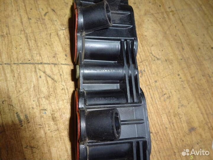 Коллектор впускной Mazda Tribute (EP) 2000-2007