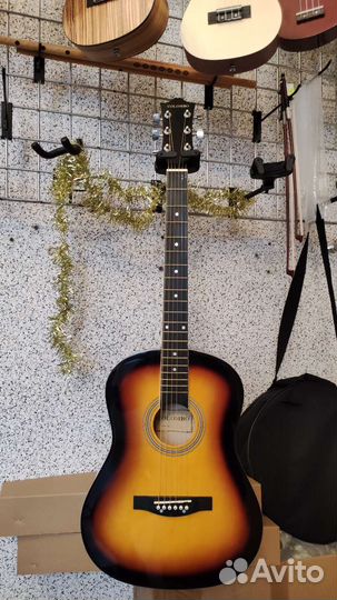 Гитара акустическая