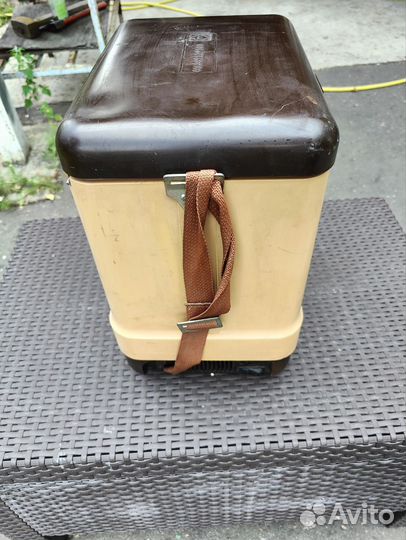 Автомобильный холодильник Coldstar 100