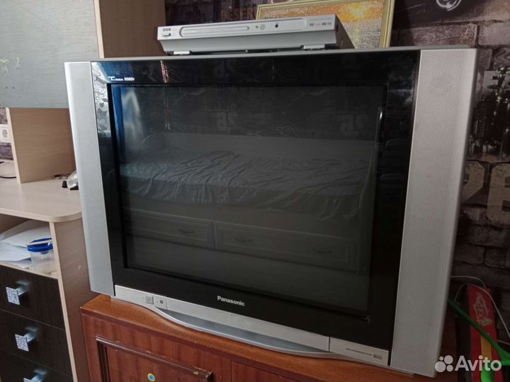 Телевизор panasonic