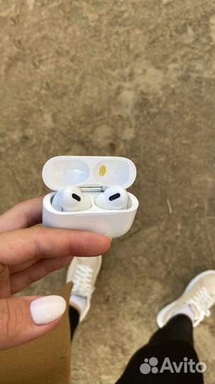 Беспроводные наушники