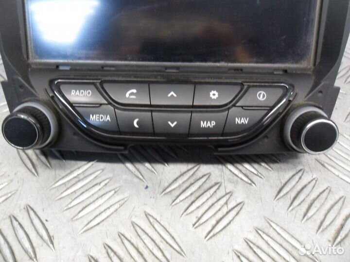 Б/У Магнитола