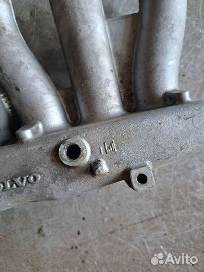 Коллектор впускной Volvo S80