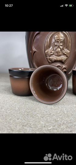 Кувшин из глины с 3 стаканами