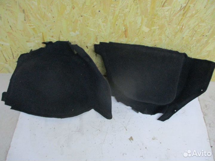 Обшивка багажника Форд Фиеста мк5 (2008)