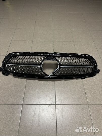 Решетка радиатора Mercedes E w213