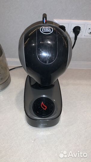 Кофеварка dolce gusto