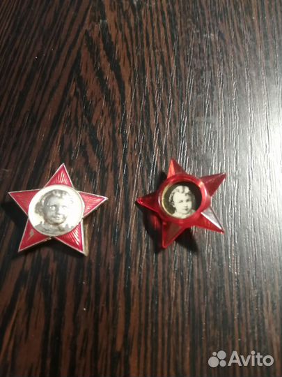 Значок октябренка