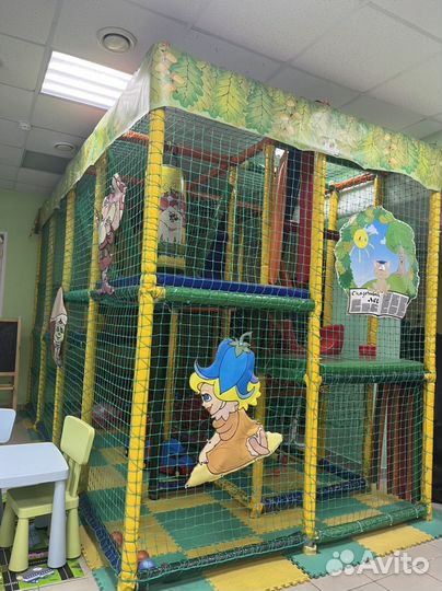Детский игровой лабиринт б/у