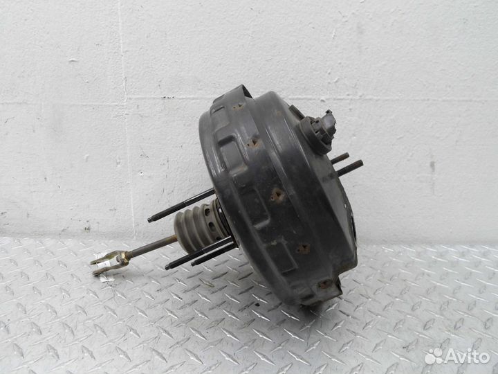 Вакуум тормозной Infiniti QX56 JA60