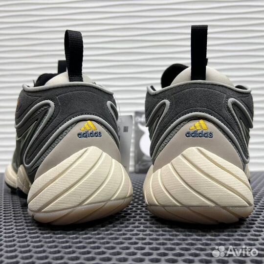 Кроссовки Adidas x Packet