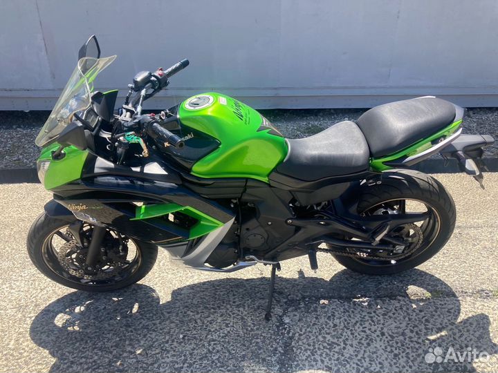 Kawasaki Ninja 400 SE