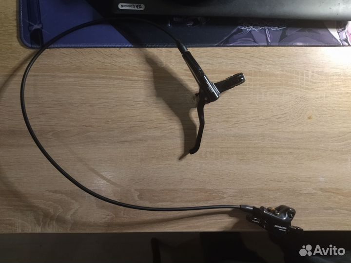 Гидравлический тормоз передний