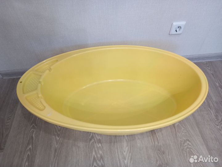 Тазик пластиковый десткий, большой