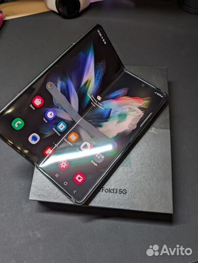 Samsung Galaxy Z Fold3 5G, 12/512 ГБ