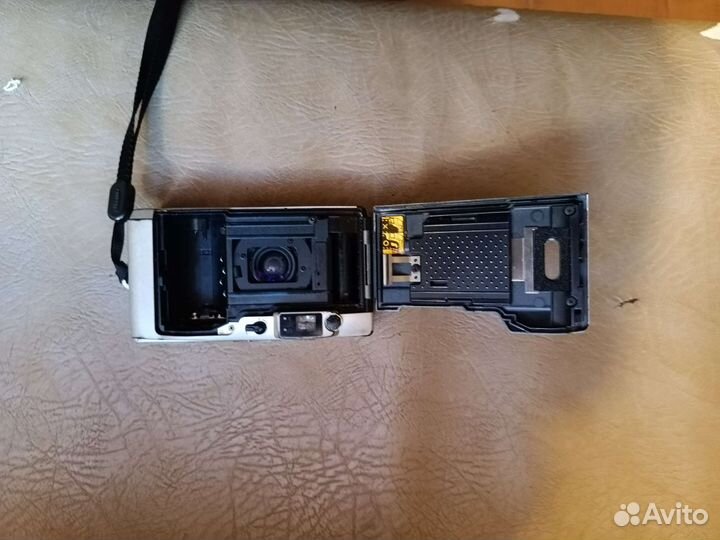 Плёночный фотоаппарат