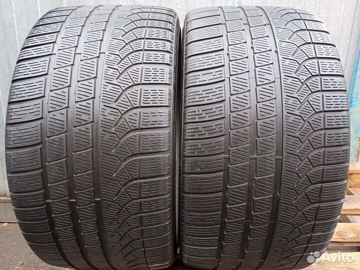 Pirelli P Zero Winter 295/30 R21