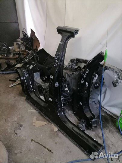 Порог (железо) правый BMW X3 G01 2018