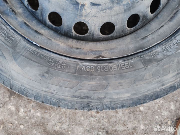 Nitto NT860C 195/60 R15