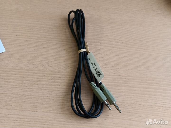 Кабель AUX папа-папа 3,5 1.8м