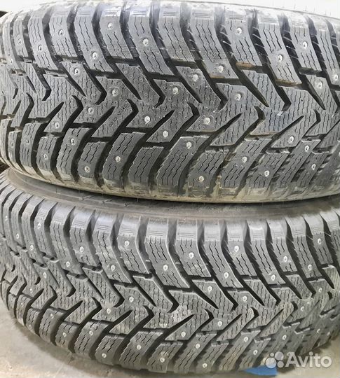 Nokian Tyres Hakkapeliitta 8 SUV 245/65 R17