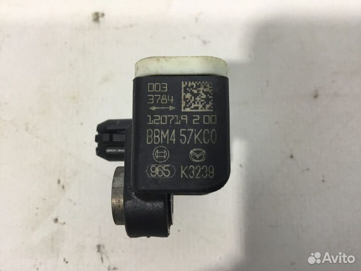 Датчик удара Mazda 3 BL 2009-2013