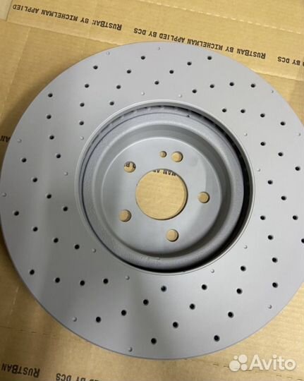Тормозной диск передний оригинал А0004212312