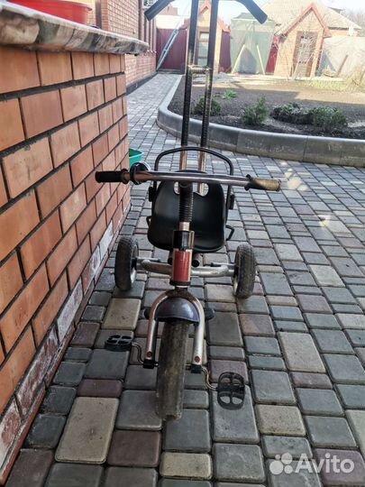 Детский трехколесный велосипед бу