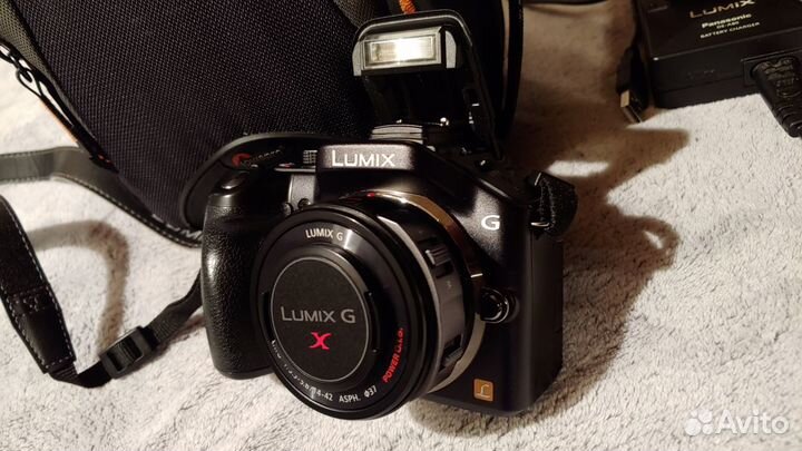 Panasonic Lumix dmg-g5 +Power Zoom 14-42 japan