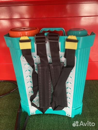 Опрыскиватель садовый аккумуляторный sturm