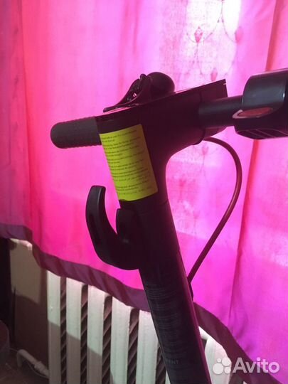 Крючок на руль самоката Xiaomi M365, PRO