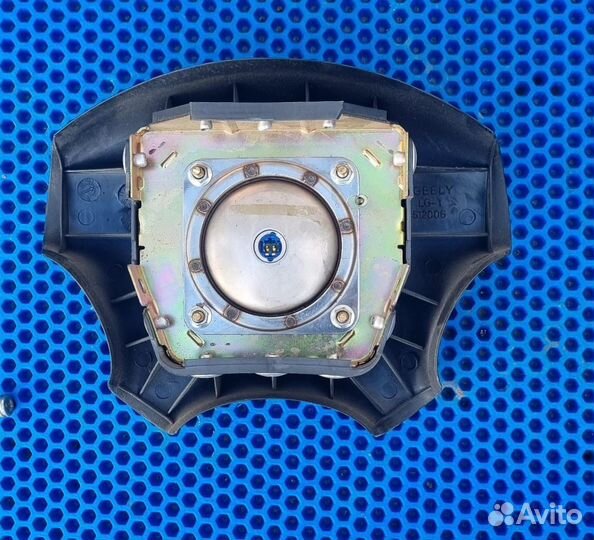 Руль,подушка безопасности в руль geely mk 1.5