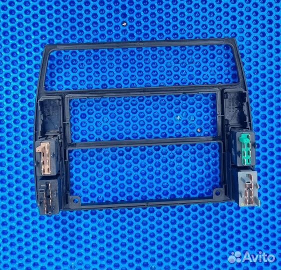 Центральный консуль Volkswagen passat b5