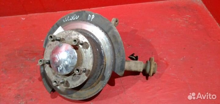 Нива Шевроле кулак правый со ступицей 24 шлица