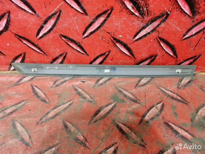 Молдинг двери задней правой Lexus RX 2