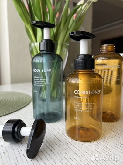 Дозаторы для ванной, флаконы, бутылки для шампуня