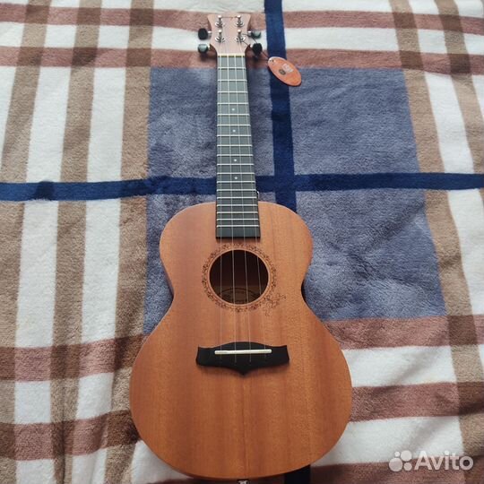 Укулеле концертная Enya EUC-20 с чехлом