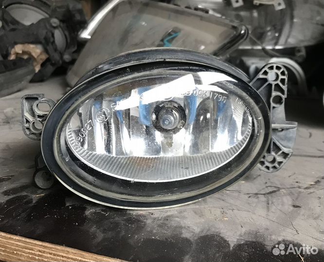 Птф, противотуманка Mercedes-Benz w211