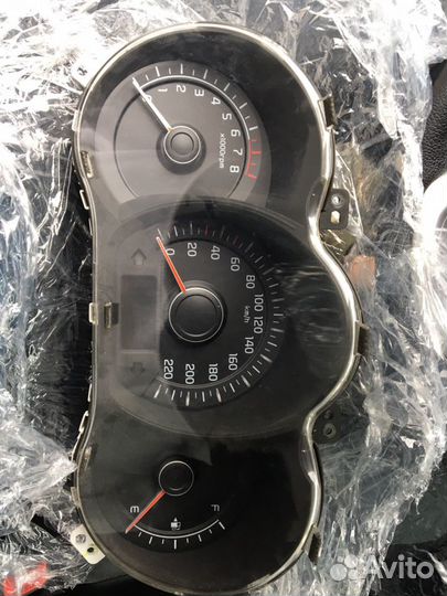 Приборная панель Kia Rio