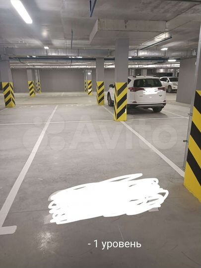 Машиноместо, 15 м²